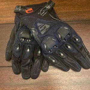 Five Stunt gloves